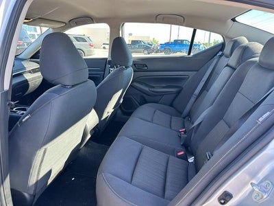 2024 Nissan Altima SV FWD