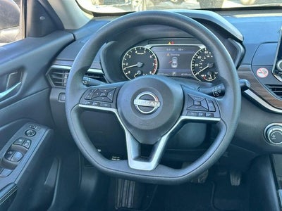 2024 Nissan Altima SV FWD