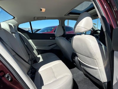 2023 Nissan Altima SL FWD