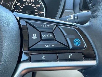 2023 Nissan Altima SL FWD