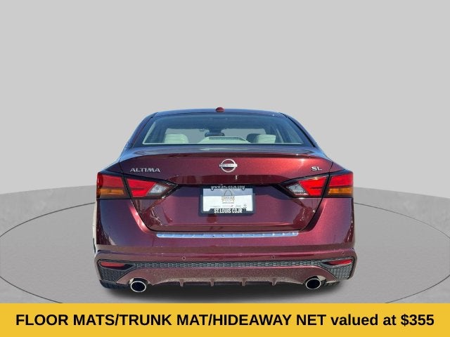 2023 Nissan Altima SL FWD