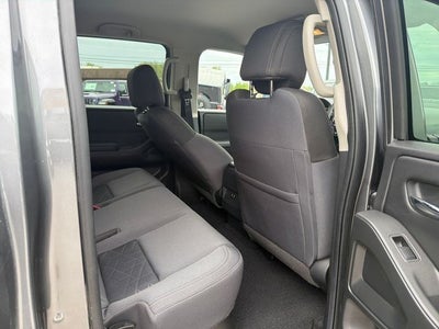 2025 Nissan Frontier Crew Cab SV 4x4