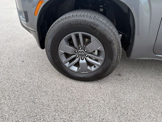 2025 Nissan Frontier Crew Cab SV 4x4