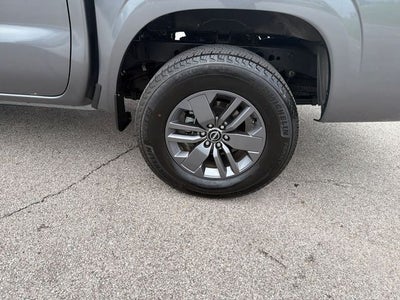2025 Nissan Frontier Crew Cab SV 4x4