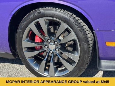 2014 Dodge Challenger SRT8