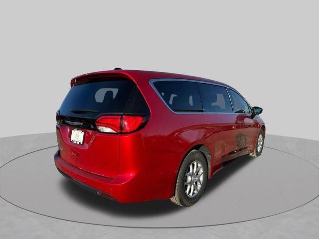 2026 Chrysler Voyager VOYAGER LX