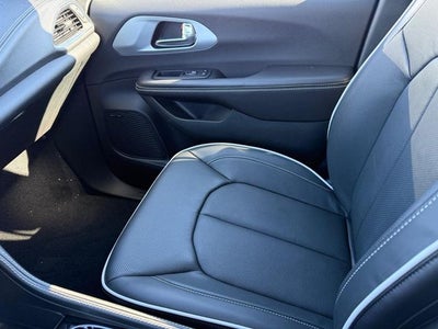 2026 Chrysler Pacifica PACIFICA LIMITED
