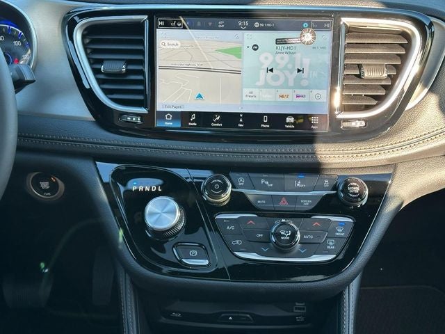 2026 Chrysler Pacifica PACIFICA PINNACLE
