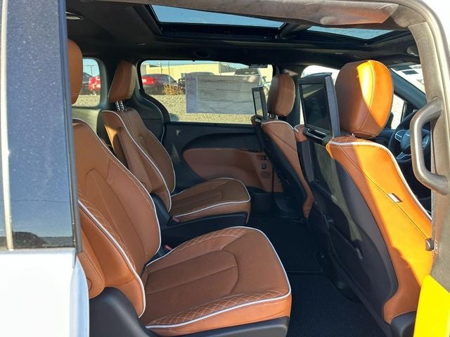 2026 Chrysler Pacifica PACIFICA PINNACLE