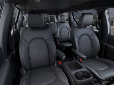 2027 Chrysler Pacifica PACIFICA SELECT AWD