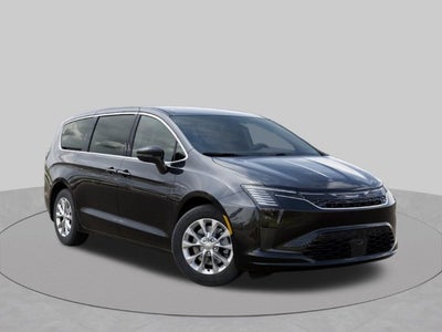 2027 Chrysler Pacifica PACIFICA SELECT AWD