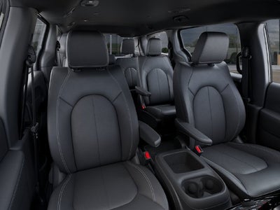 2027 Chrysler Pacifica PACIFICA SELECT AWD