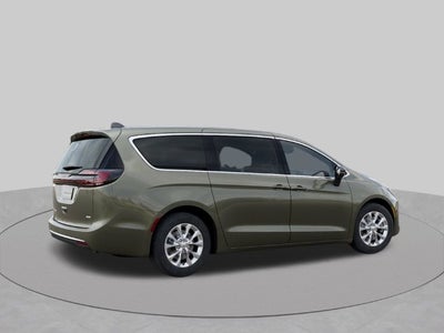 2027 Chrysler Pacifica PACIFICA SELECT AWD