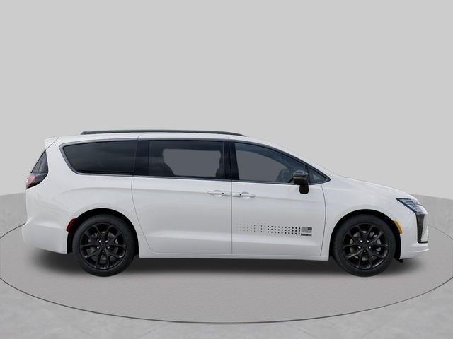 2027 Chrysler Pacifica PACIFICA SELECT AWD