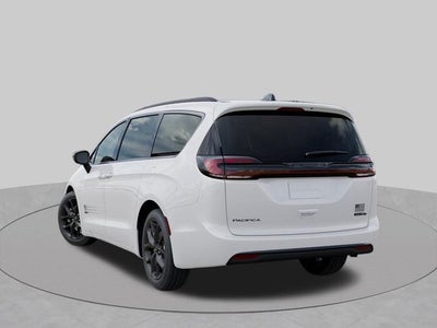2027 Chrysler Pacifica PACIFICA SELECT AWD