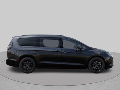 2027 Chrysler Pacifica PACIFICA LIMITED AWD