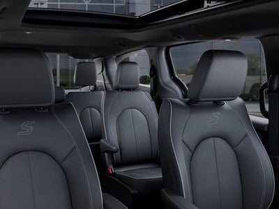 2027 Chrysler Pacifica PACIFICA LIMITED AWD