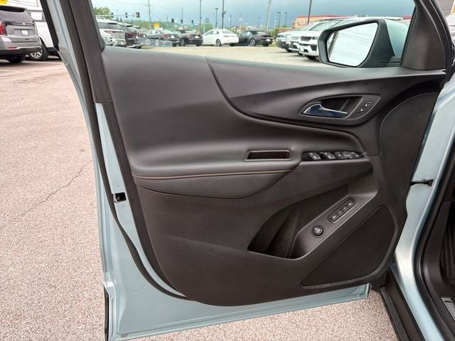 2022 Chevrolet Equinox AWD Premier