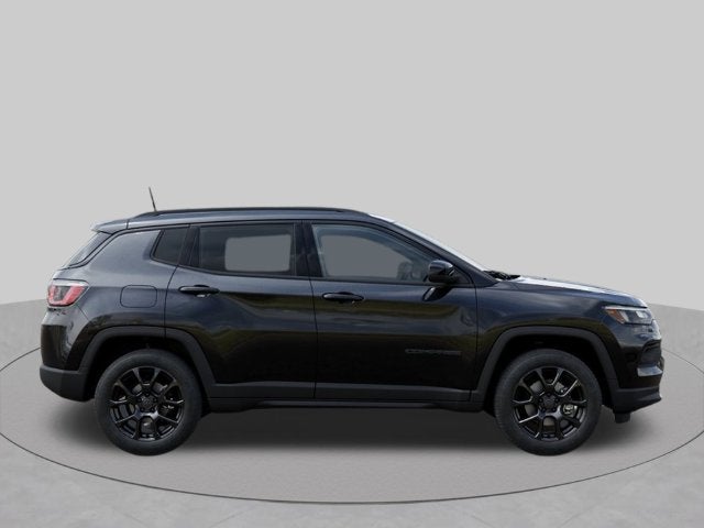 2027 Jeep Compass COMPASS LATITUDE ALTITUDE 4X4