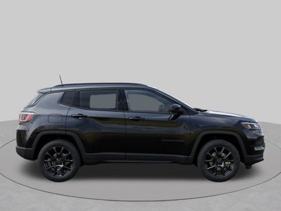 2027 Jeep Compass COMPASS LATITUDE ALTITUDE 4X4