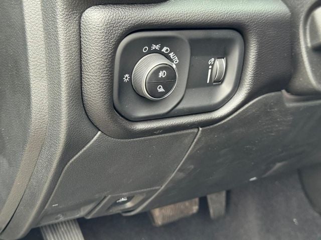2025 RAM Ram 3500 RAM 3500 BIG HORN CREW CAB 4X4 6'4' BOX