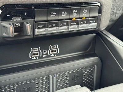 2025 RAM Ram 3500 RAM 3500 BIG HORN CREW CAB 4X4 6'4' BOX