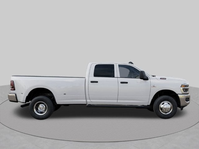 2027 RAM Ram 3500 RAM 3500 TRADESMAN CREW CAB 4X4 8' BOX