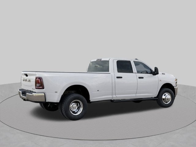 2027 RAM Ram 3500 RAM 3500 TRADESMAN CREW CAB 4X4 8' BOX