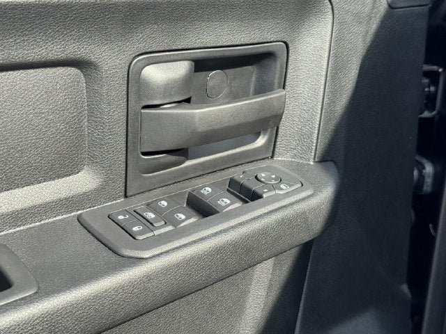 2027 RAM Ram 3500 RAM 3500 TRADESMAN CREW CAB 4X4 8' BOX