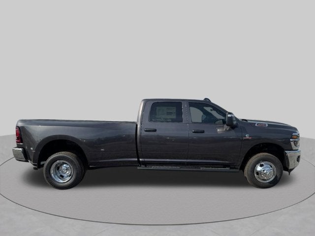 2027 RAM Ram 3500 RAM 3500 TRADESMAN CREW CAB 4X4 8' BOX