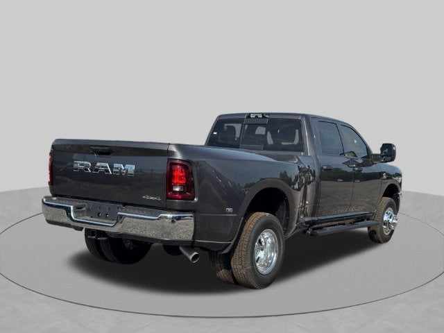 2027 RAM Ram 3500 RAM 3500 TRADESMAN CREW CAB 4X4 8' BOX