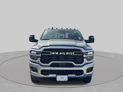 2027 RAM Ram 3500 RAM 3500 TRADESMAN CREW CAB 4X4 8' BOX