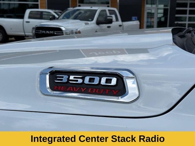 2024 RAM 3500 Big Horn Crew Cab 4x4 8' Box
