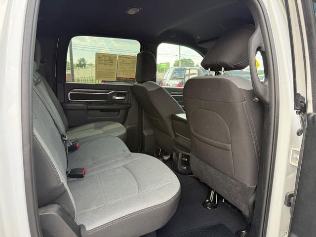 2024 RAM 3500 Big Horn Crew Cab 4x4 8' Box