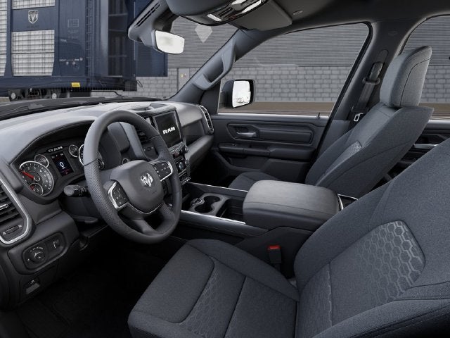 2027 RAM Ram 1500 RAM 1500 EXPRESS CREW CAB 4X4 5'7' BOX