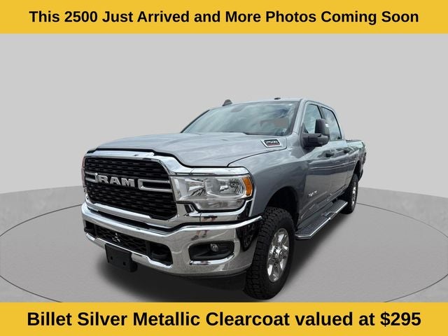 2024 RAM 2500 Big Horn Crew Cab 4x4 6'4' Box