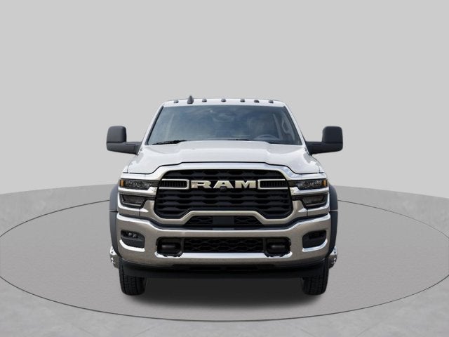 2027 RAM Ram 5500 Chassis Cab RAM 5500 TRADESMAN CHASSIS CREW CAB 4X4 60' CA