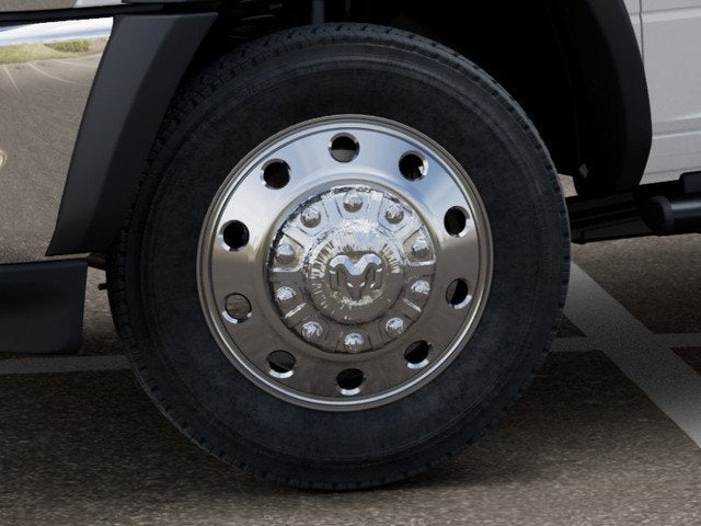 2027 RAM Ram 5500 Chassis Cab RAM 5500 TRADESMAN CHASSIS CREW CAB 4X4 60' CA