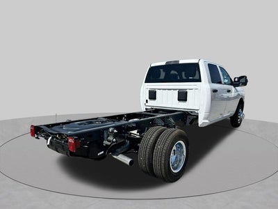 2026 RAM Ram 3500 Chassis Cab RAM 3500 TRADESMAN CREW CAB CHASSIS 4X4 60' CA