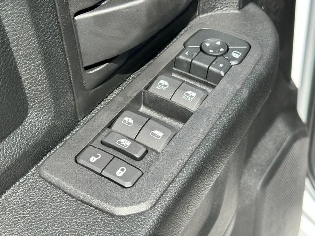 2026 RAM Ram 3500 Chassis Cab RAM 3500 TRADESMAN CREW CAB CHASSIS 4X4 60' CA