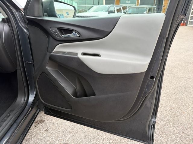 2022 Chevrolet Equinox FWD 1FL