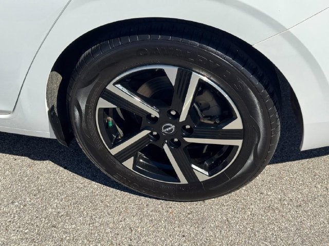 2024 Nissan Sentra SV Xtronic CVT