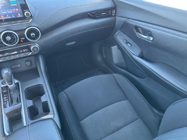 2021 Nissan Sentra SV Xtronic CVT