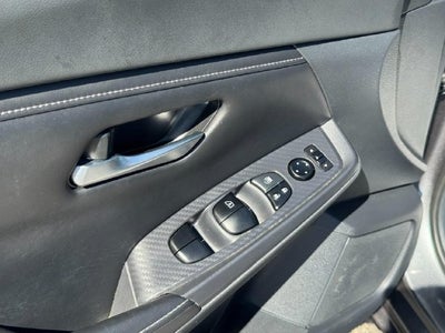 2021 Nissan Sentra SV Xtronic CVT