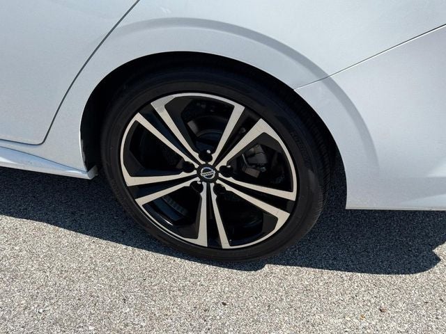2020 Nissan Sentra SR Xtronic CVT