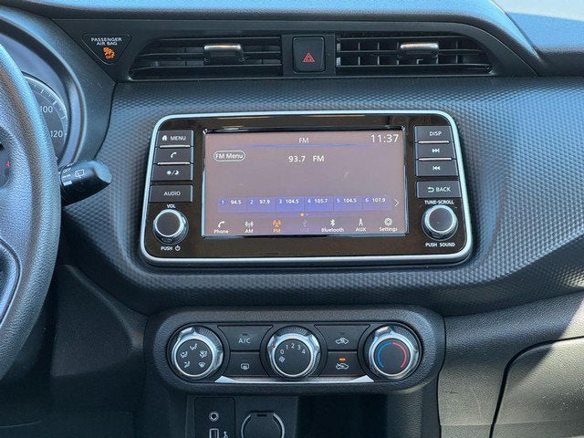 2024 Nissan Kicks S Xtronic CVT
