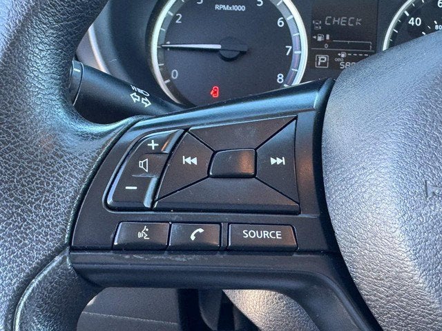 2024 Nissan Kicks S Xtronic CVT