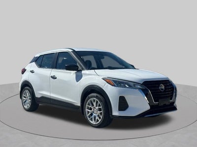 2024 Nissan Kicks S Xtronic CVT