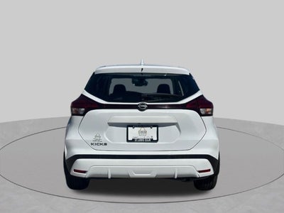 2024 Nissan Kicks S Xtronic CVT
