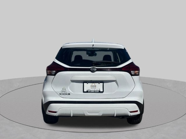 2024 Nissan Kicks S Xtronic CVT